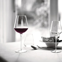 Side view of InAlto Uno 21.5 oz. Extra Large Red Wine Glasses (Set of 6)